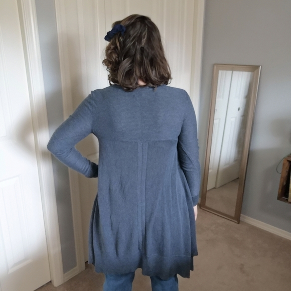 💥Cupio High Low Sweater (lightweight) - Picture 3 of 7